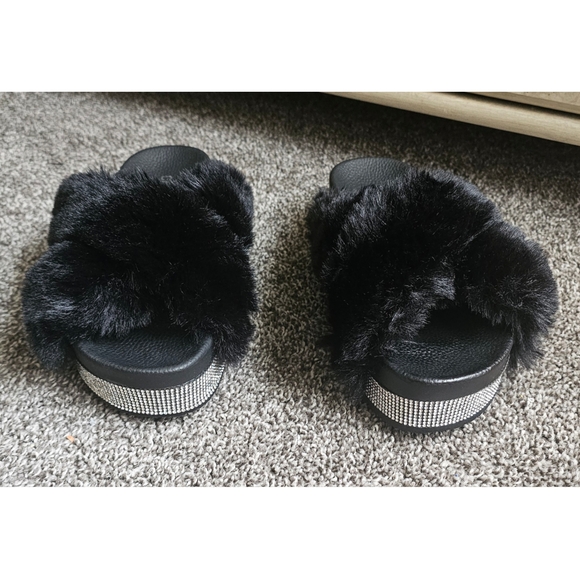 Black Furry Sandals with Rhinestone Accents - Picture 2 of 8